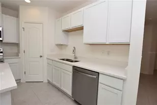 3905 Academia Ave, Lakeland, FL 33803 - Photo 4