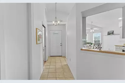 2175 Stoney Pointe Drive, Lakeland, FL 33813 - Photo 6