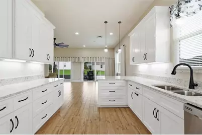 1097 Caravan Loop, Polk City, FL 33868 - Photo 18