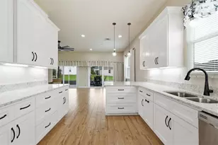 1097 Caravan Loop, Polk City, FL 33868 - Photo 18