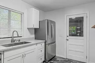1032 E Palmetto Street E, Lakeland, FL 33801 - Photo 10
