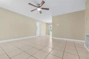 911 W Gaston Pl, Tampa, FL 33604 - Photo 6