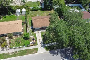 911 W Gaston Pl, Tampa, FL 33604 - Photo 34