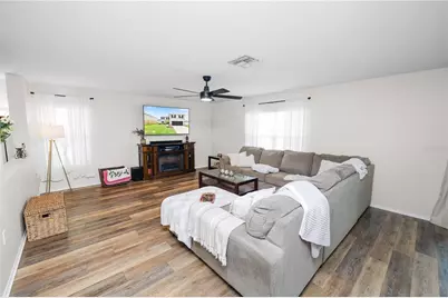 4188 Festival Pointe Boulevard, Mulberry, FL 33860 - Photo 10