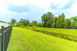 615 Valri Park Dr, Valrico, FL 33594 - Photo 26