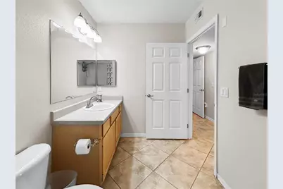 1025 Villagio Circle #101, Sarasota, FL 34237 - Photo 18