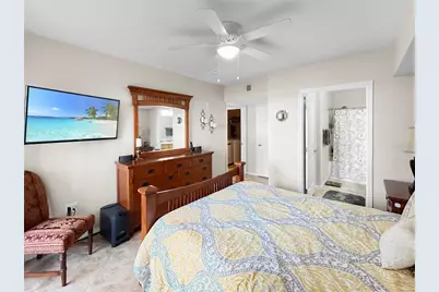 1025 Villagio Circle #101, Sarasota, FL 34237 - Photo 12