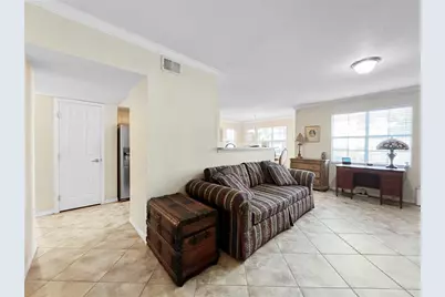 1025 Villagio Circle #101, Sarasota, FL 34237 - Photo 6