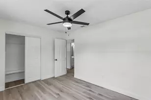 1725 31st St NW, Winter Haven, FL 33881 - Photo 8