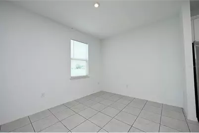 685 Crown Rose Drive, Eagle Lake, FL 33839 - Photo 8
