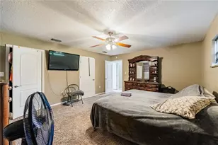 5934 Ridge Dr, Lakeland, FL 33813 - Photo 22