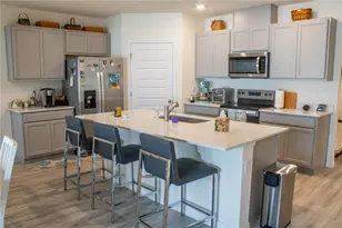 5214 Orchard Oriole Loop, Bartow, FL 33830 - Photo 2