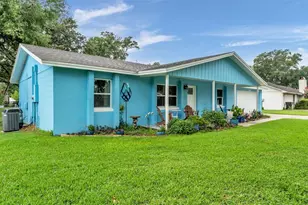 3505 Christina Groves Cir N, Lakeland, FL 33813 - Photo 2