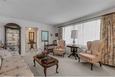 402 Aberdeen Court N, Lakeland, FL 33813 - Photo 4