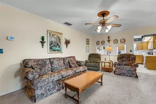 402 Aberdeen Ct N, Lakeland, FL 33813 - Photo 14