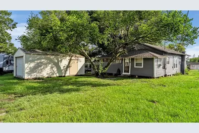 1232 Wright Drive, Lakeland, FL 33805 - Photo 2