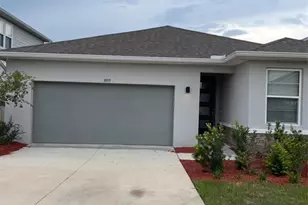 1055 Sugarwood St, Davenport, FL 33837 - Photo 4