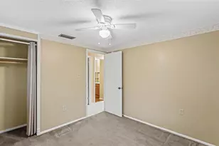 2126 Smithfield Pl, Lakeland, FL 33801 - Photo 16