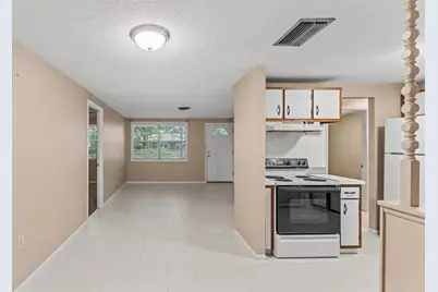 2126 Smithfield Place, Lakeland, FL 33801 - Photo 6
