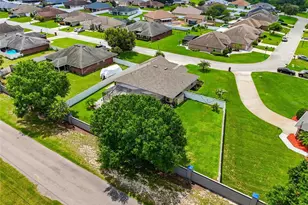 1676 Doves View Cir, Auburndale, FL 33823 - Photo 40