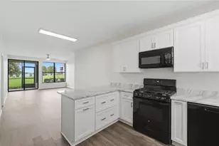 503 Sweetbay Cir, Winter Haven, FL 33884 - Photo 14
