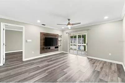 689 Lake Howard Drive NW #213, Winter Haven, FL 33880 - Photo 14
