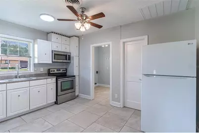 916 Cohassett Avenue, Lake Wales, FL 33853 - Photo 2