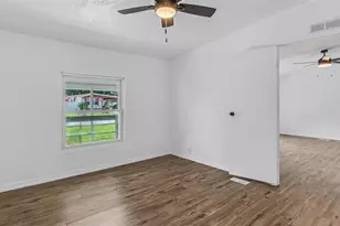 5039 Rollinglen Loop E, Lakeland, FL 33810 - Photo 12