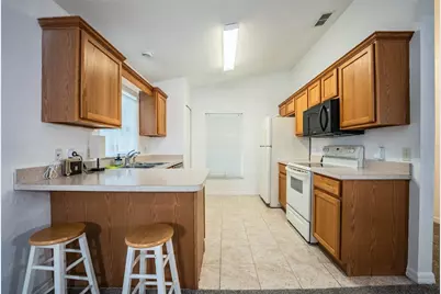 7941 Sugar Pine Boulevard, Lakeland, FL 33810 - Photo 10