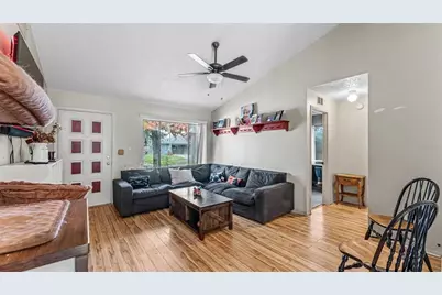 2110 Johnson Loop, Plant City, FL 33563 - Photo 6