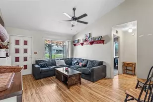 2110 Johnson Loop, Plant City, FL 33563 - Photo 6