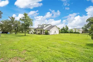 2818 Mayday Dr, Plant City, FL 33565 - Photo 24