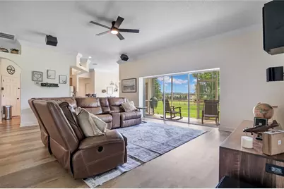 2818 Mayday Drive, Plant City, FL 33565 - Photo 12