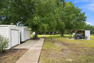4905 Kyle Lee Ln, Plant City, FL 33567 - Photo 32