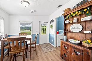 4905 Kyle Lee Ln, Plant City, FL 33567 - Photo 4