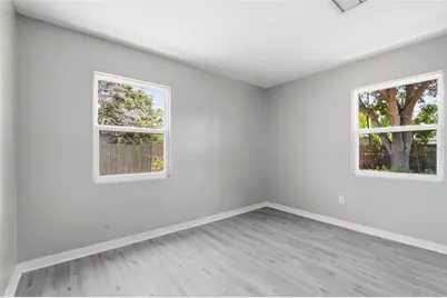 7100 13th Street N, Saint Petersburg, FL 33702 - Photo 18