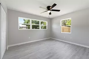7100 13th St N, Saint Petersburg, FL 33702 - Photo 14