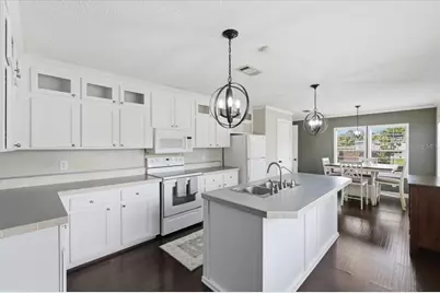 10724 Pathfinder Trail, Lakeland, FL 33809 - Photo 14