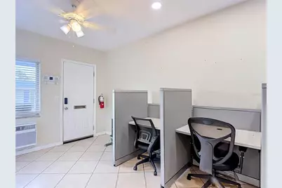 7429 US Highway 19, New Port Richey, FL 34652 - Photo 24