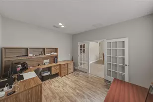 1894 Via Lago Dr, Lakeland, FL 33810 - Photo 10