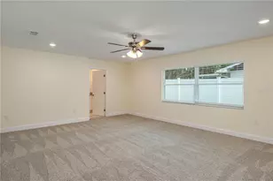 407 Princess Pl, Lakeland, FL 33803 - Photo 12