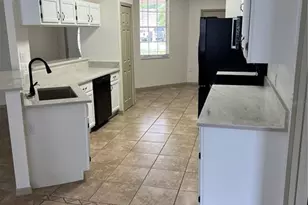 1540 Watson Oaks Ct, Lakeland, FL 33809 - Photo 8