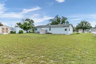 4416 Meadow Ridge Ave, Mulberry, FL 33860 - Photo 4
