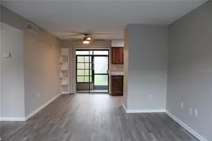 1920 E Edgewood Dr, Lakeland, FL 33803 - Photo 2