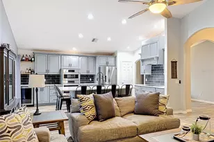 8278 Peak Ave, Lakeland, FL 33810 - Photo 10