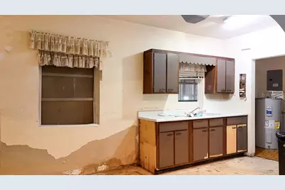 99 Yale Avenue, Frostproof, FL 33843 - Photo 6