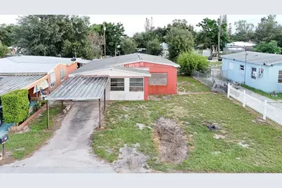 99 Yale Avenue, Frostproof, FL 33843 - Photo 1