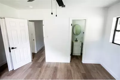4104 W Wisconsin Avenue, Tampa, FL 33616 - Photo 16