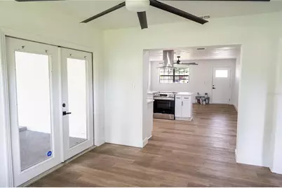 4104 W Wisconsin Avenue, Tampa, FL 33616 - Photo 12