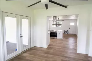 4104 W Wisconsin Ave, Tampa, FL 33616 - Photo 12
